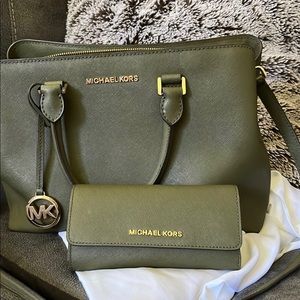 Michael Kors sage green purse and wallet combo
